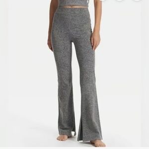 Vuori Granite High Waist Flare